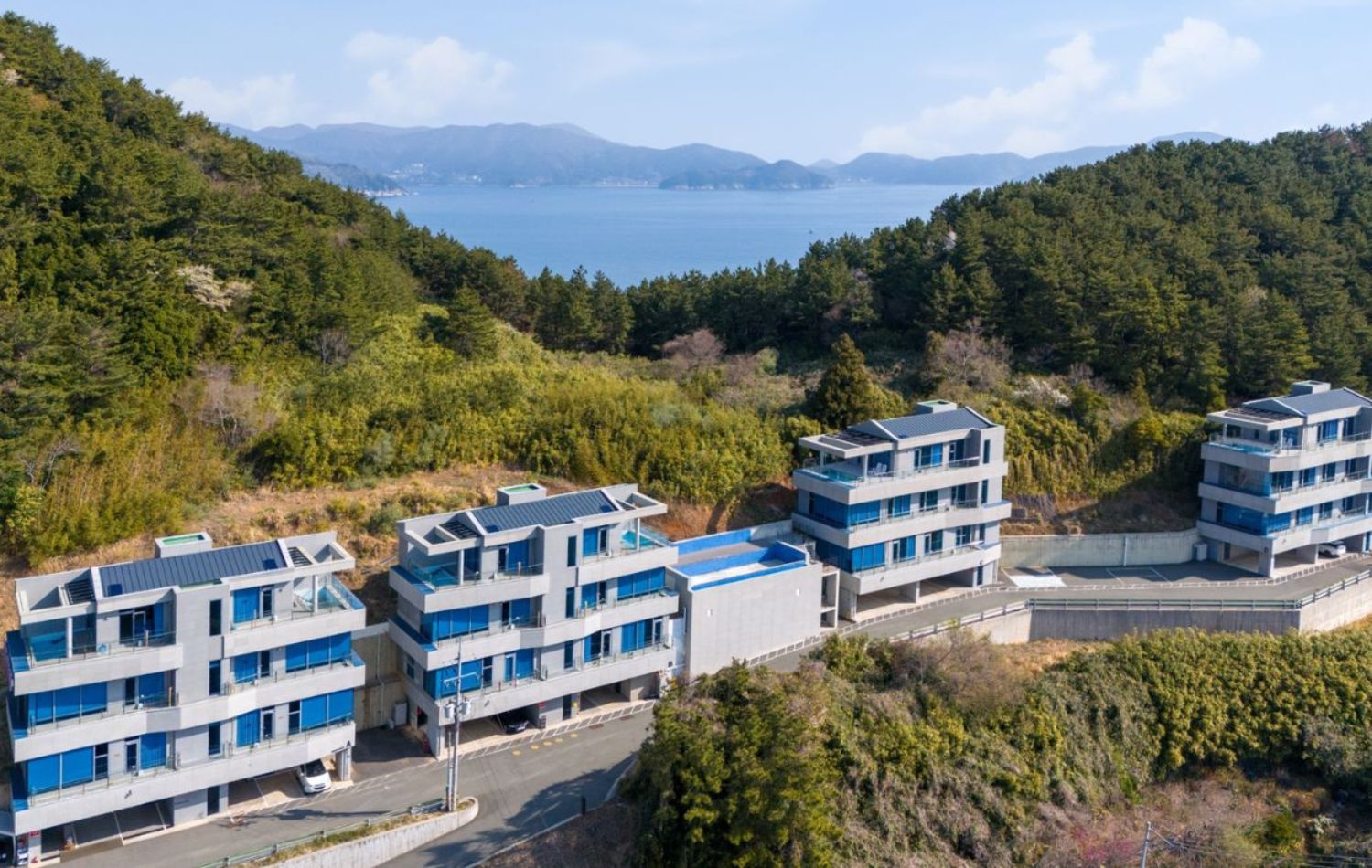 거제도 해금강 방향 바다를 바라보는 파티레지나 위치
