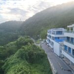 파티레지나 건물 전체 전경 사이드뷰
